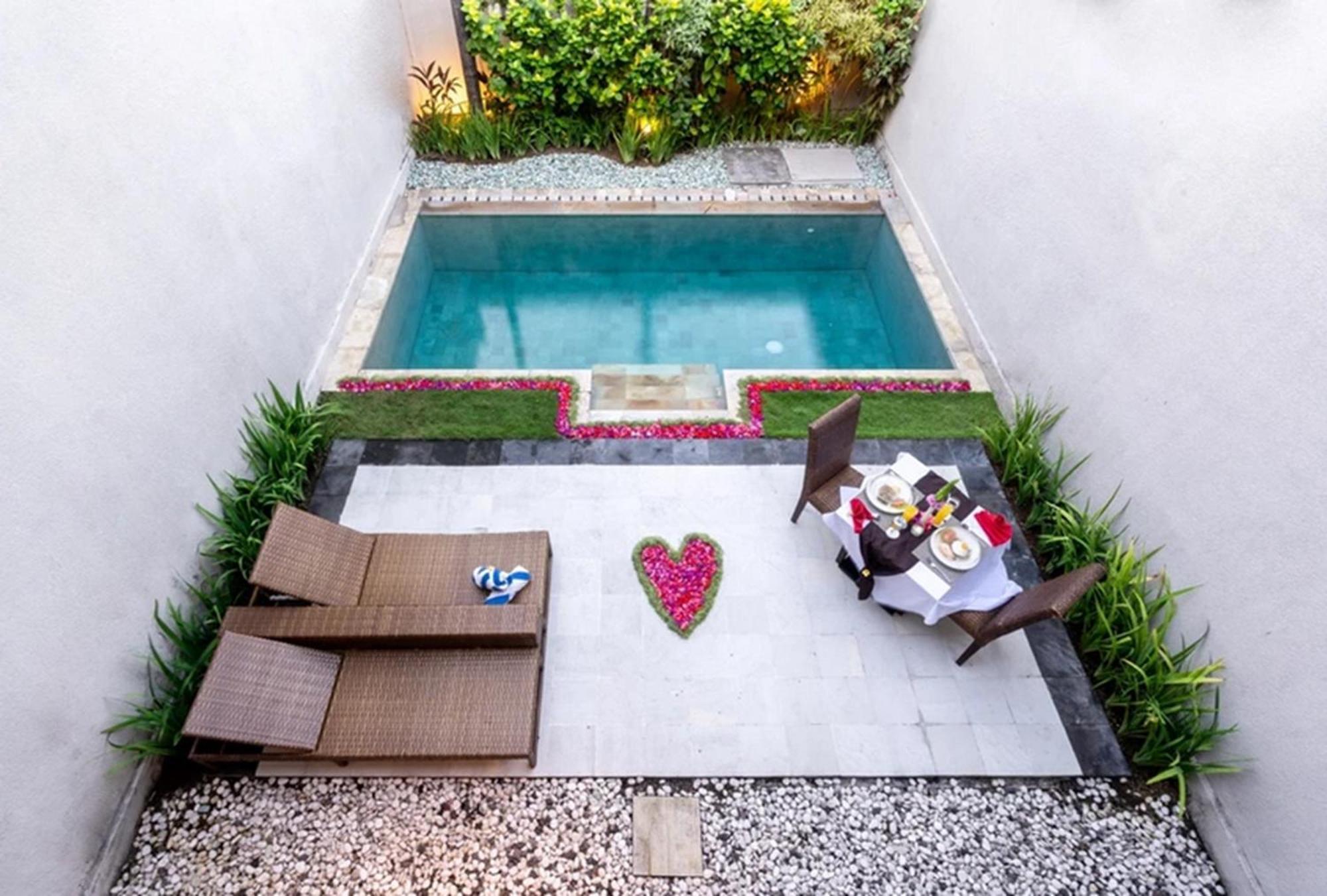 Danoya Private Luxury Residences Семиняк Екстериор снимка